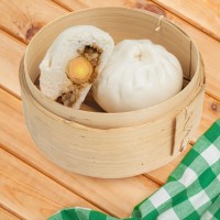 Bánh Bao Thịt Kho Trứng Cút Đài Loan